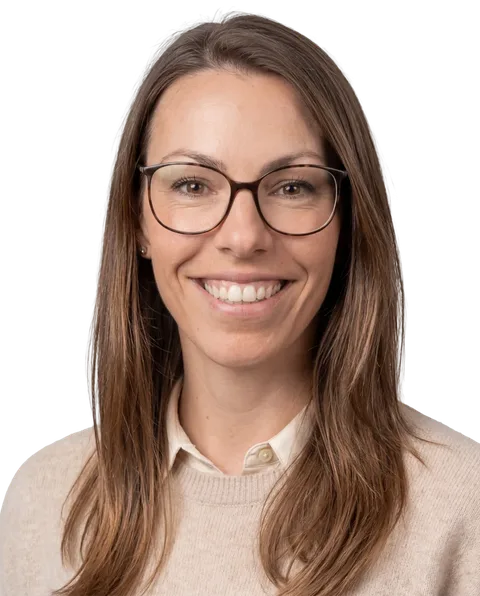 Neele Klee – Customer Relations